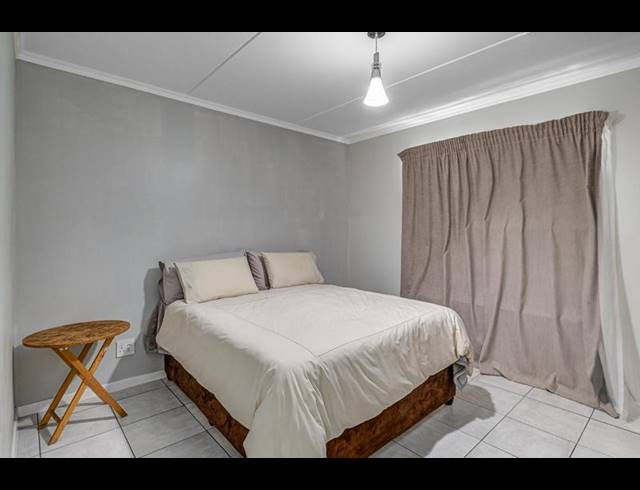 2 BEDROOM APARTMENT FOR SALE IN WITFIELD